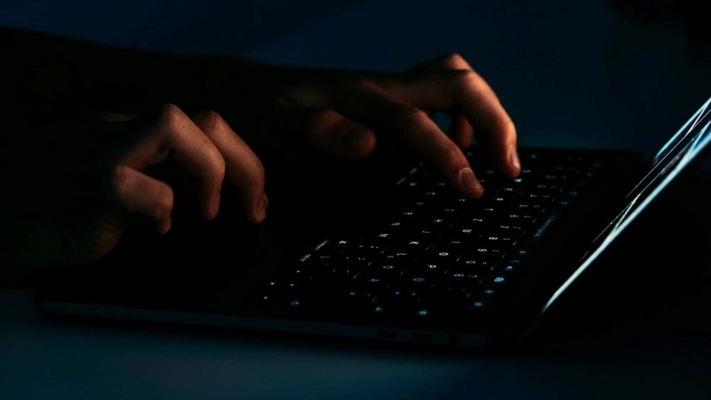 Golpe do PIX Errado: Entenda como funciona e como se proteger!