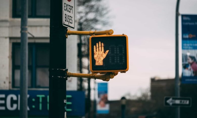 Nubank demite dois funcionários por suspeita de sabotagem