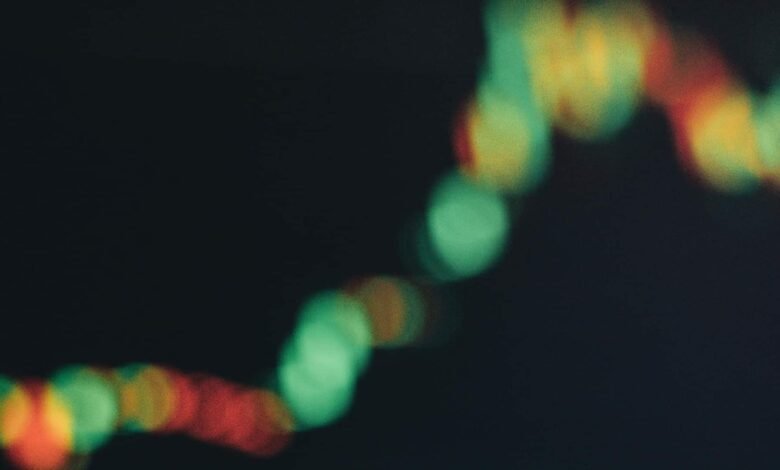 Rumble dispara após parcerias bilionárias com Tether