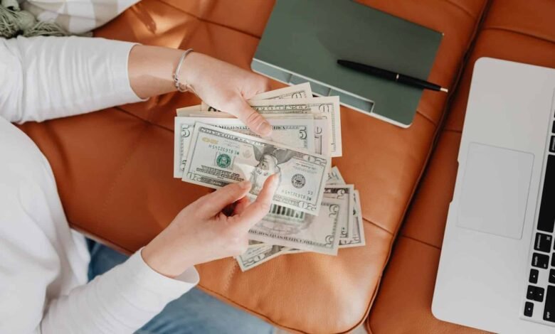 Salário em USDC? World App inicia testes de contas nos EUA